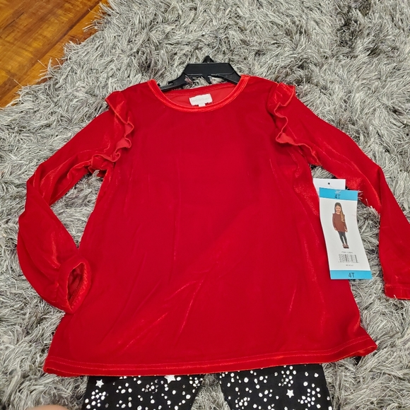 NWT Girl's BCBGirls 2pc Outfit size 4T - Picture 3 of 9